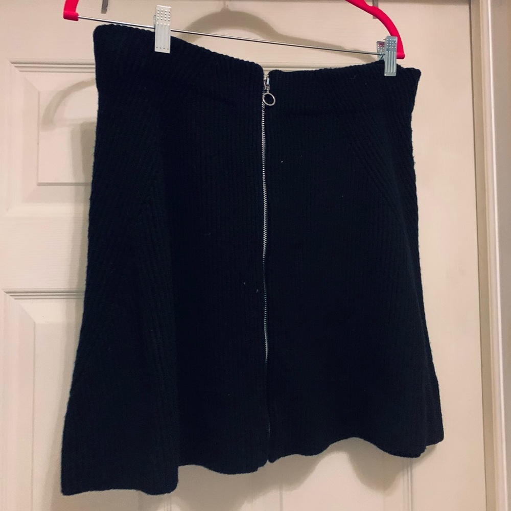 Knit skirt